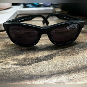 MICHAEL KORS MKS 651 MADISON 001 WAYFARER Black Sunglasses